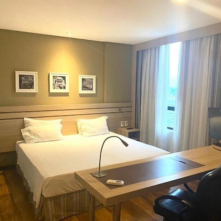 Apart Hotel Sense II - Localizado Em Hotel マナウス エクステリア 写真